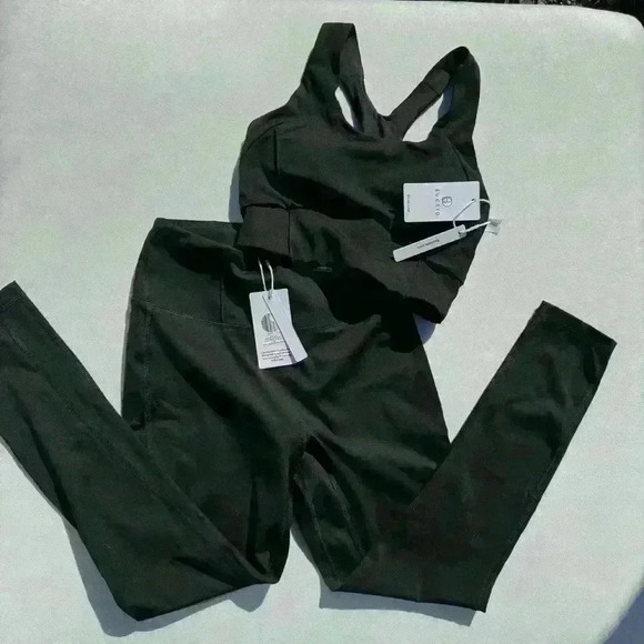 NWT Euclid Artis Sports Bra + Motie High Legging Activewear Workout Set Size S - Picture 2 of 6